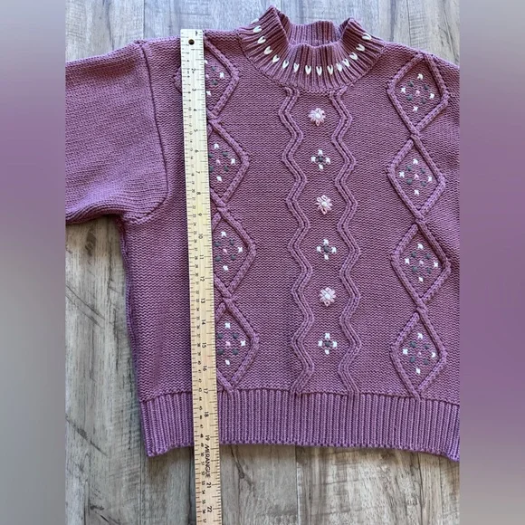 Vintage Embroidered floral flower Sweater 100% cotton mauve pink purple white - Picture 10 of 12